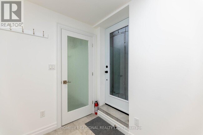 244 Roxton Rd in Toronto, ON - Building Photo - Building Photo