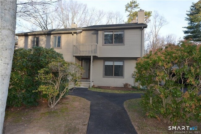property at 12 Hitching Post Ln