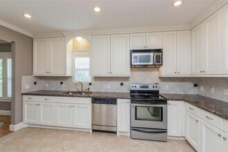 1015 E 23rd St in Houston, TX - Building Photo - Building Photo