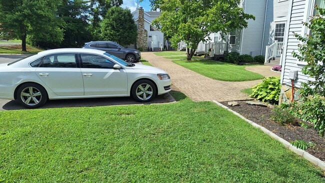 217 Walton Ferry Rd, Unit 106 in Hendersonville, TN - Building Photo - Building Photo