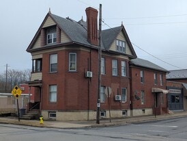 200 E Bald Eagle St in Lock Haven, PA - Building Photo