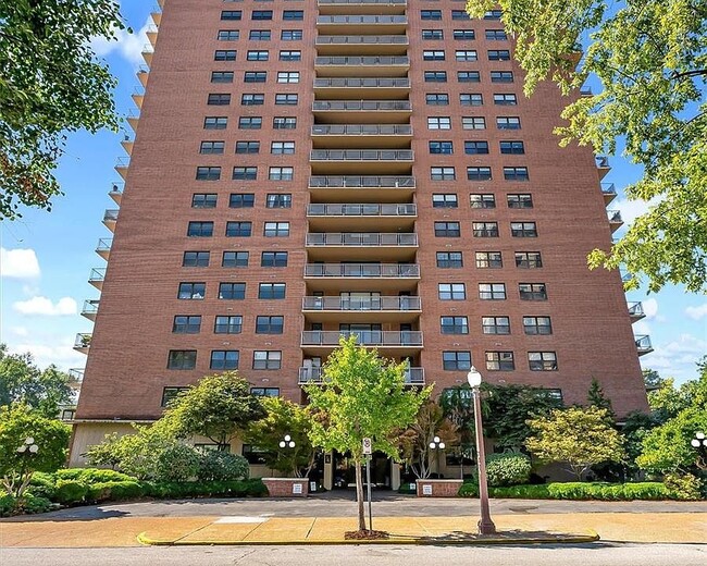 property at 4466 W Pine Blvd