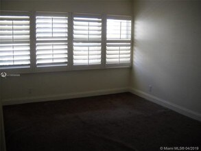 2100 S Ocean Dr-Unit -2H in Fort Lauderdale, FL - Building Photo - Building Photo