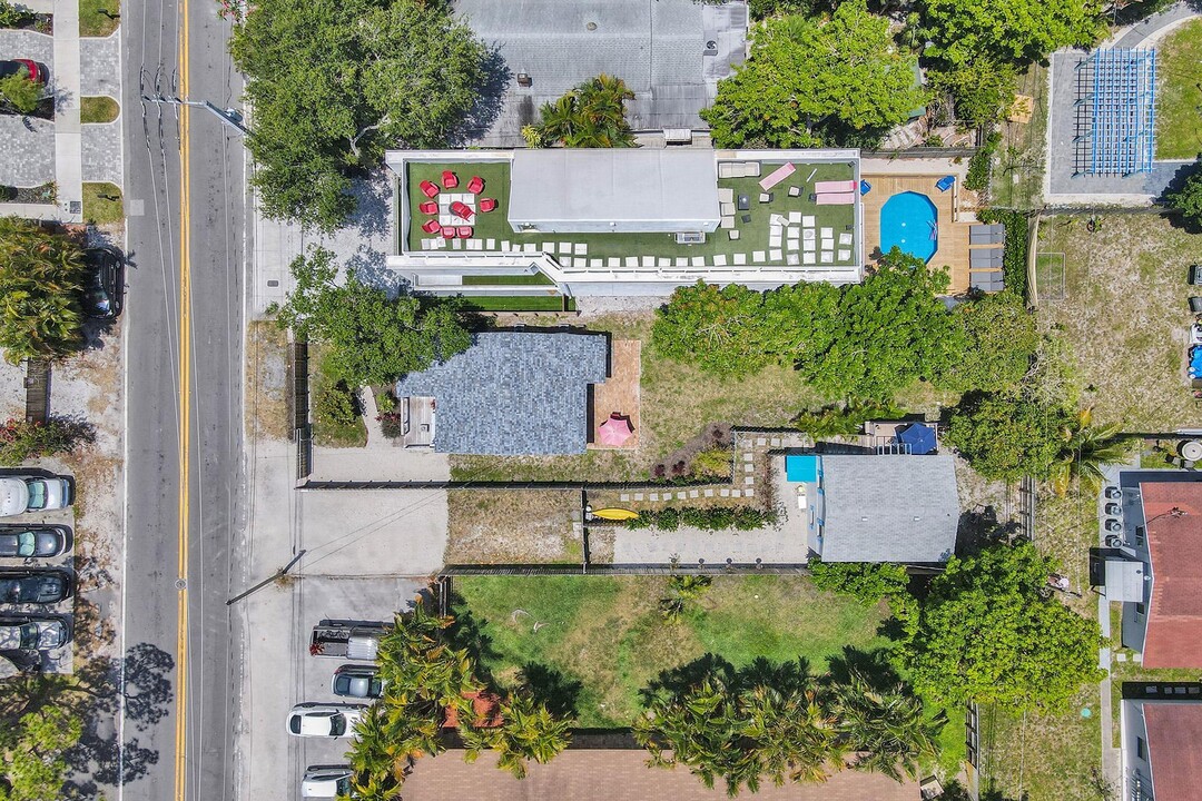 301 SW 9th St in Fort Lauderdale, FL - Building Photo