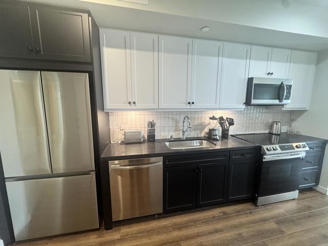 1818 N Cherokee Ave-Unit -504 in Los Angeles, CA - Building Photo
