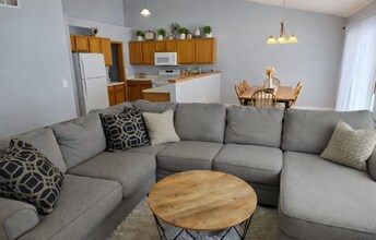 2234 Patrick Ln in Waukesha, WI - Building Photo - Building Photo