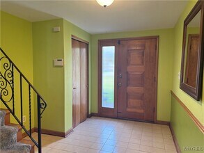 559 Mapleview Rd in Buffalo, NY - Building Photo - Building Photo