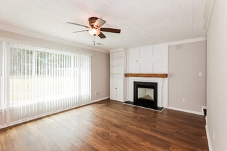709 Barbee Farm Dr in Monroe, NC - Building Photo - Building Photo
