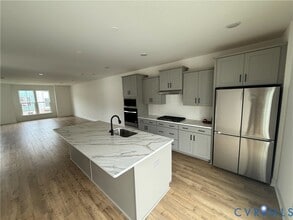 15390 Oasis Sun Aly in Midlothian, VA - Building Photo - Building Photo