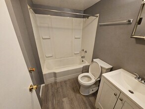 45 Tarbell Ave in Bedford, OH - Building Photo - Building Photo