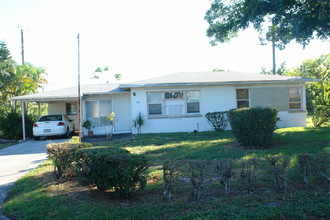 Childrens Home Society Transition Homes in Lake Worth, FL - Building Photo - Building Photo