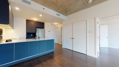 5505 Bd du Quartier in Brossard, QC - Building Photo - Building Photo