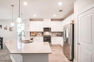 817 Desaix Dr in Georgetown, TX - Building Photo - Building Photo