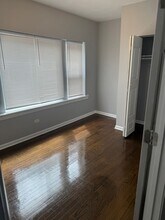 8234 S Maryland Ave in Chicago, IL - Building Photo - Building Photo