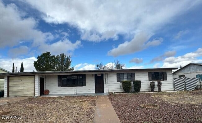 property at 35 E James Dr