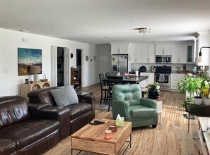 2101 Queensboro Ave S in St. Petersburg, FL - Building Photo - Building Photo