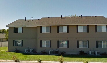 100 Serpa Pl in Fallon, NV - Building Photo - Building Photo