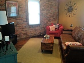 586 S 9th St in Columbus, OH - Building Photo - Building Photo