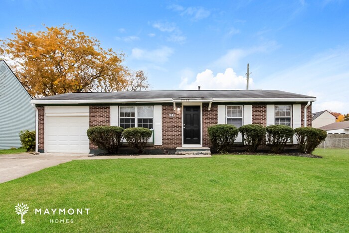 1663 W Kemper Rd in Cincinnati, OH - Building Photo