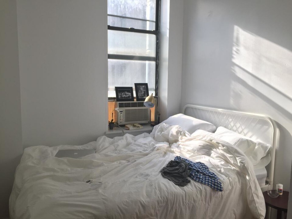165 Attorney St in New York, NY - Building Photo