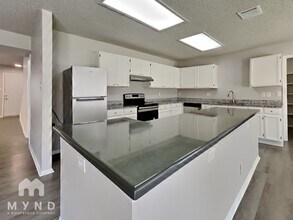 8031 Manderly Pl in Converse, TX - Building Photo - Building Photo