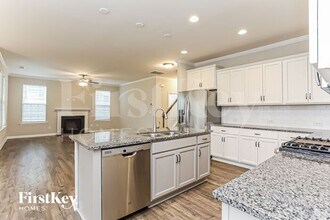 26 E Piston Pt in Clayton, NC - Building Photo - Building Photo