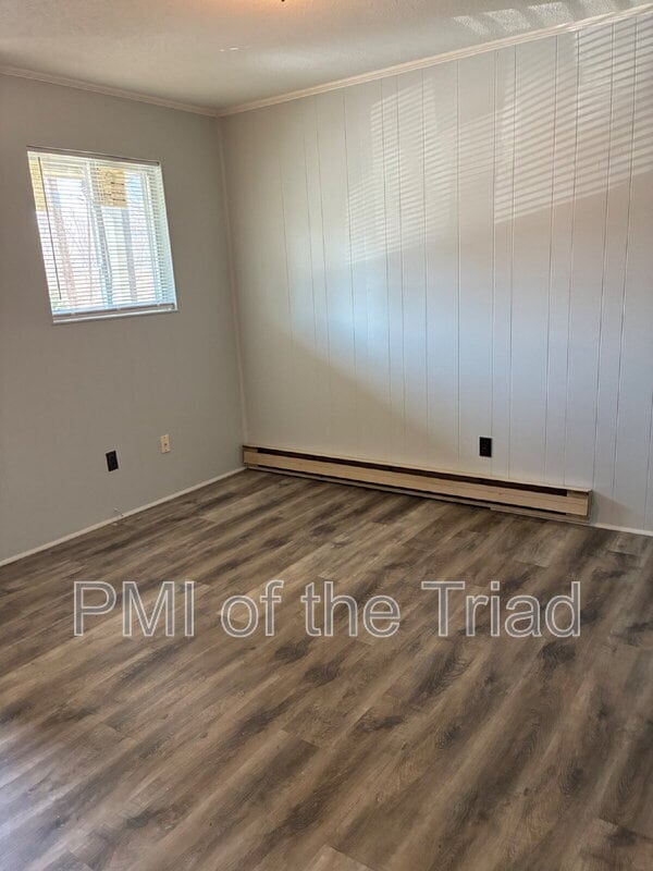 4070 Bonne Venture Rd in Walkertown, NC - Building Photo - Building Photo