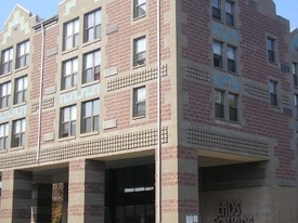 Eads Square Apartments