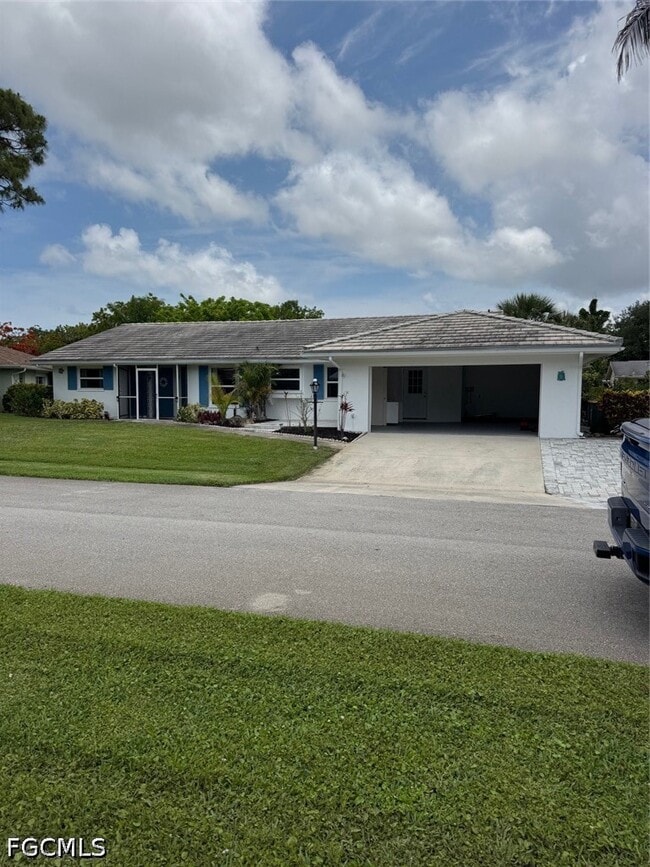 30 Maui Cir