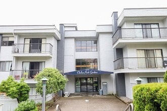 Chelsea Park Gardens in Abbotsford, BC - Building Photo - Building Photo