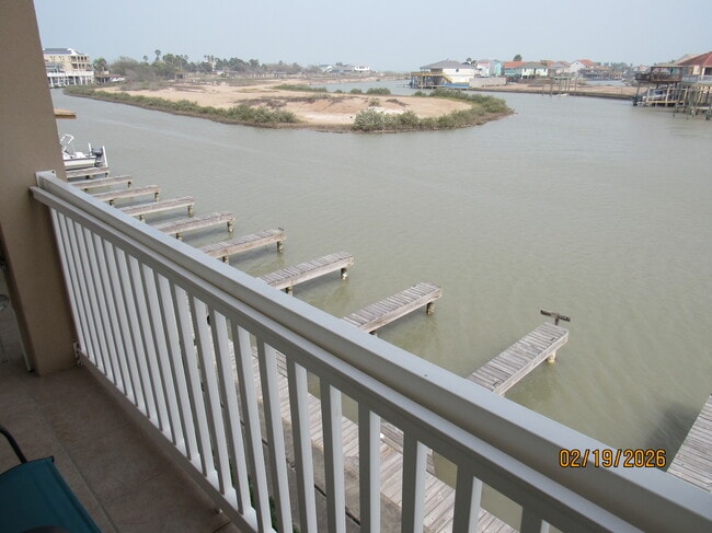 property at 1506 TX-100