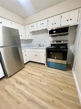5 Meckfessel Dr in Fairview Heights, IL - Building Photo - Building Photo