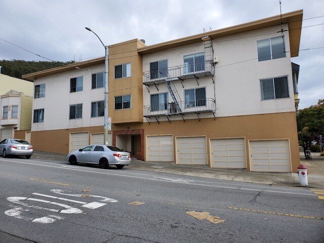 Judah St Apartments in San Francisco, CA - Foto de edificio