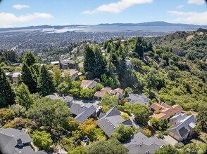 7172 Norfolk Rd in Berkeley, CA - Building Photo - Building Photo