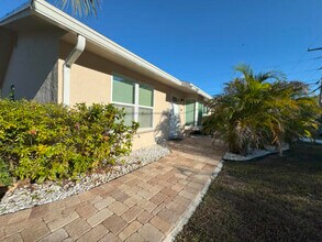 9420 Nickels Blvd in Boynton Beach, FL - Building Photo - Building Photo