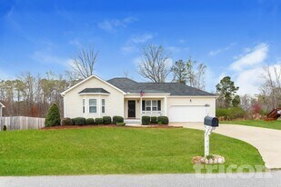 282 Oxfordshire Dr in Fuquay Varina, NC - Building Photo