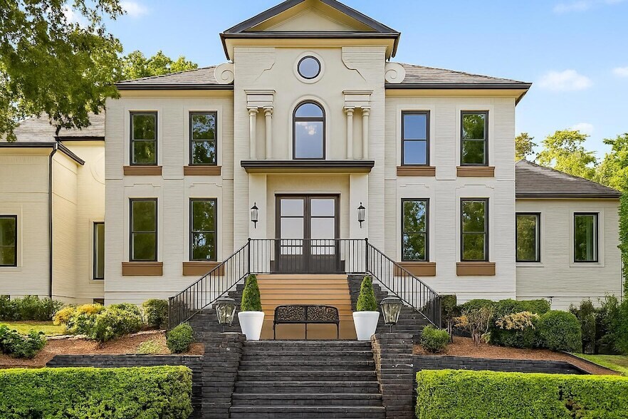 1103 Centennial Dr in Chattanooga, TN - Building Photo