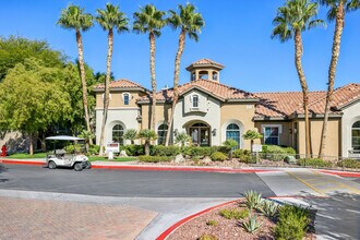 Altessa in Las Vegas, NV - Foto de edificio - Building Photo