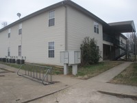 201-203 S Baggett St in Prairie Grove, AR - Foto de edificio - Building Photo