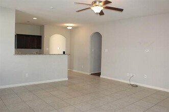 4829 Beaver Creek Ave in Denton, TX - Building Photo - Building Photo