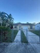 12828 SW 267th St in Homestead, FL - Building Photo