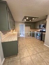 3220 Dakota St in Atwater, CA - Building Photo - Building Photo