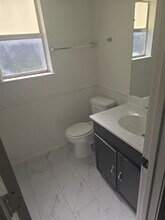 606 Towne House Ln in Richardson, TX - Foto de edificio - Building Photo