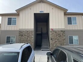 4815 Continental Ln, Unit 203 in Caldwell, ID - Building Photo