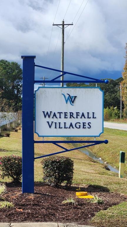 1055 Sentinel Ct in Little River, SC - Building Photo - Building Photo