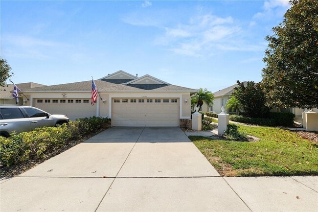 11435 Cambray Creek Loop, Unit 410 in Riverview, FL - Foto de edificio - Building Photo