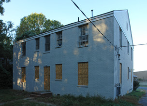 806 Madison St in Durham, NC - Building Photo - Building Photo