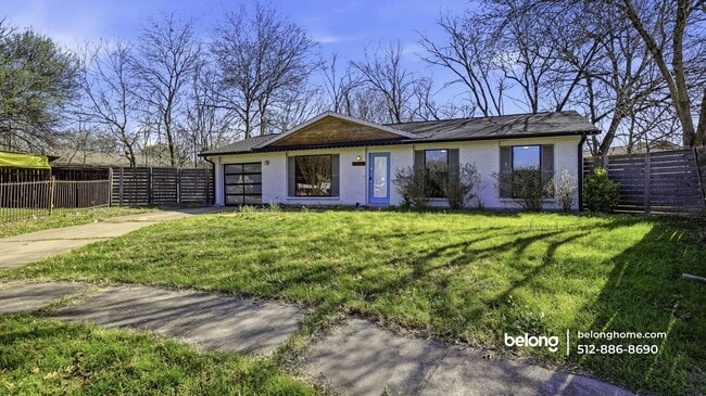 5701 Claystone Cove in Austin, TX - Foto de edificio - Building Photo