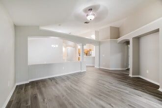 5704 Hawkgrove Pl in Fish Hawk, FL - Foto de edificio - Building Photo
