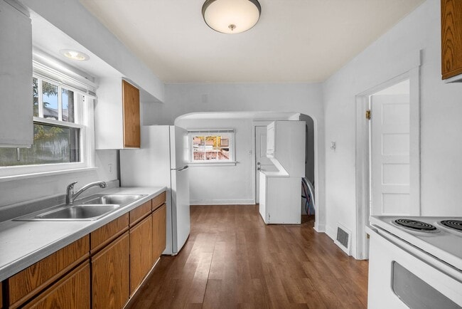 2337 W Kiernan Ave in Spokane, WA - Building Photo - Building Photo